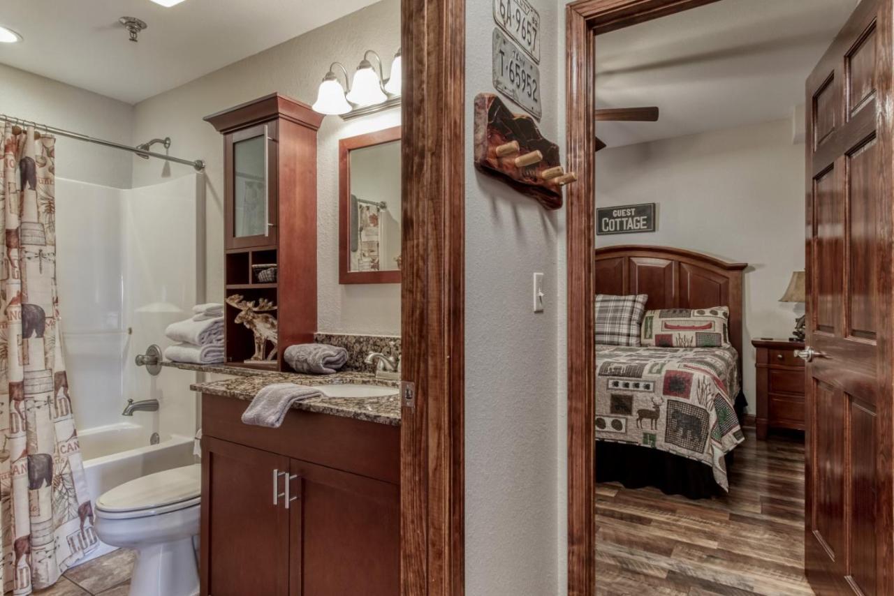 Gorgeous 2Bd 2Bth Condo With Mountain Views Pool Hot Tub Game Room Close To Parkway Pigeon Forge Esterno foto